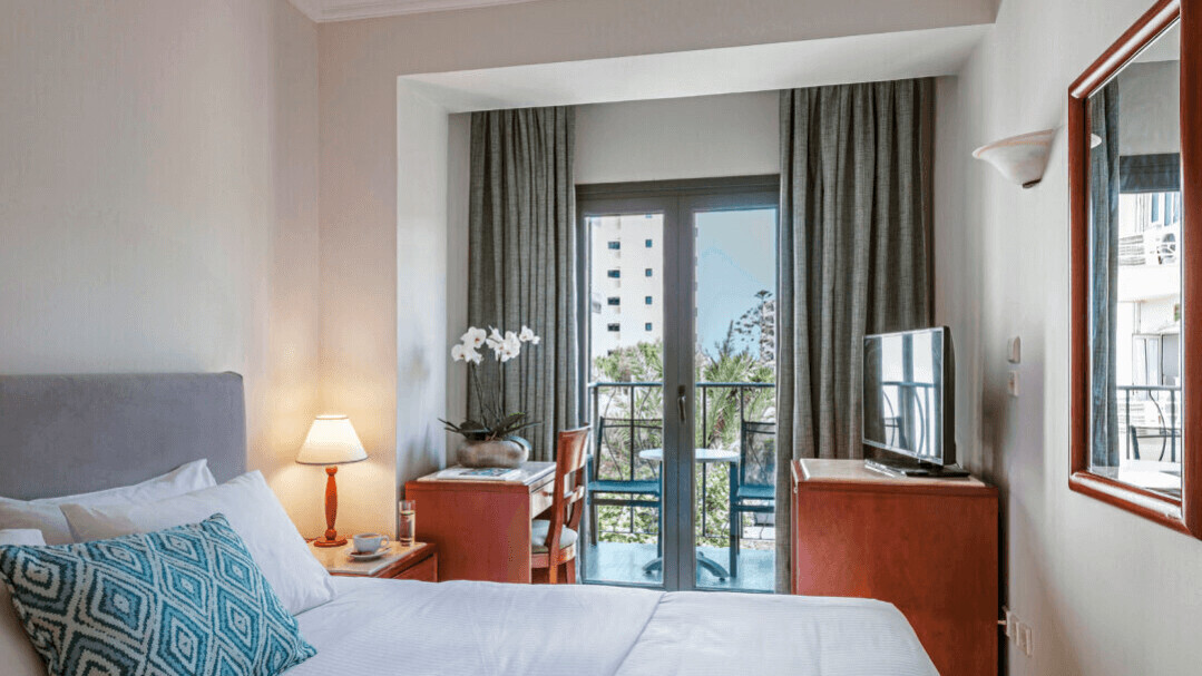 Mitsis La Vita Beach Hotel